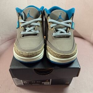 Jordan Kids Brown and Teal Low-Top Sneakers